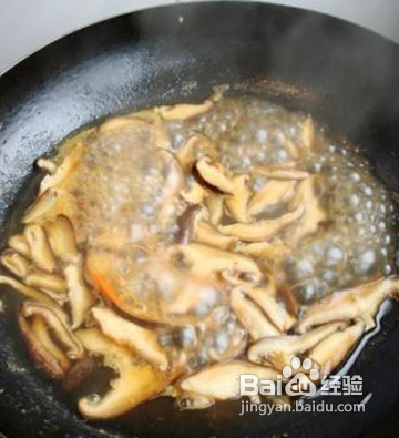 袋鼠妈妈小鸡炖蘑菇的做法