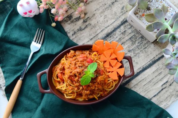 番茄牛肉意大利面