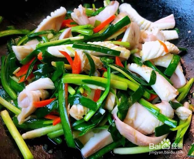 韭菜胡萝卜炒鱿鱼怎么做好吃