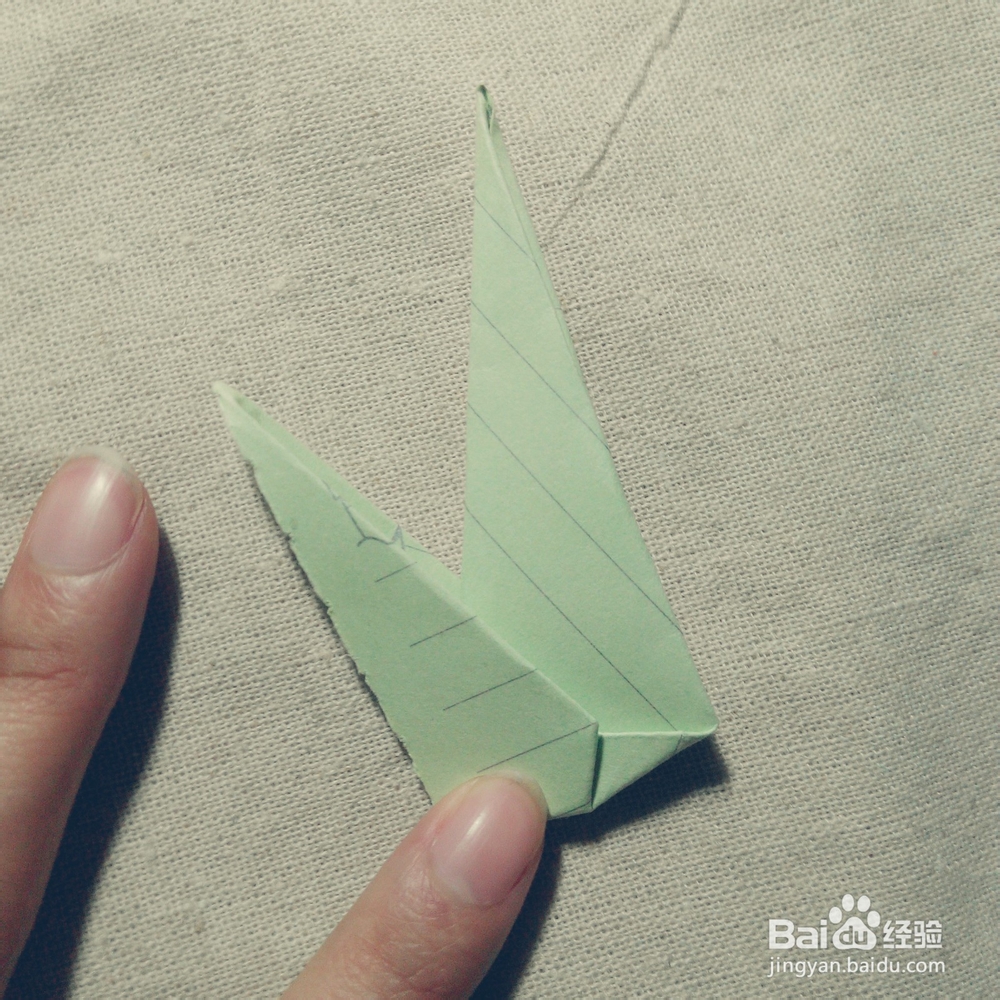 和小朋友一起用废纸折动物吧：[15]折小猴子