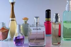 氢化聚异丁烯在化妆品中的作用