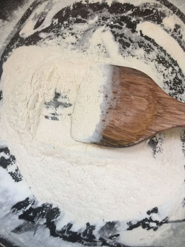 板栗馅儿冰皮月饼