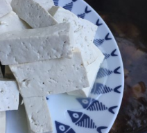 红烧肉炖豆腐家常做法