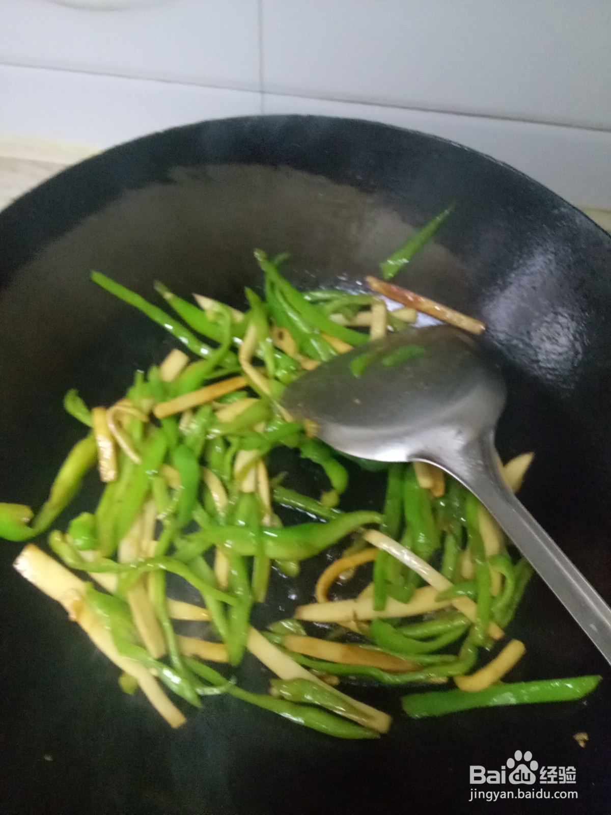 青椒杏鲍菇炒鸡蛋