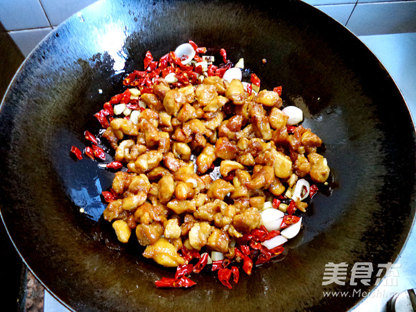 麻辣鸡丁的做法