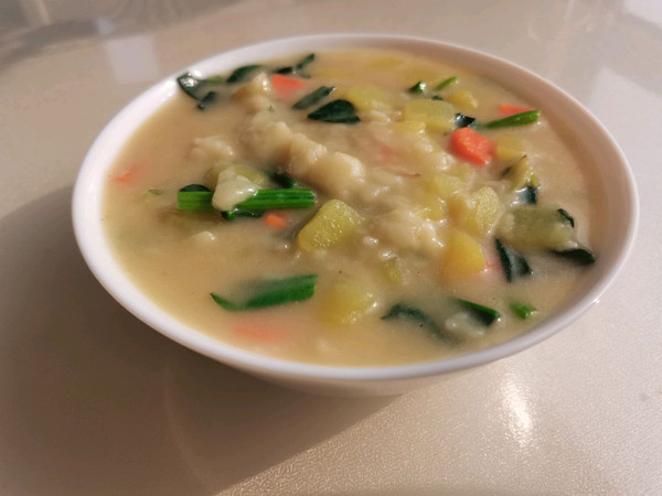 土豆菠菜疙瘩汤