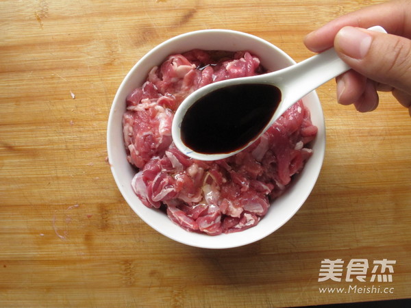 冬日暖身菜——芹香羊肉