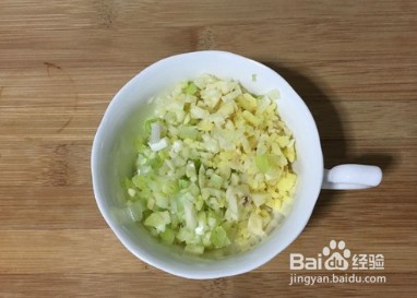 家庭版酸辣粉简单做法