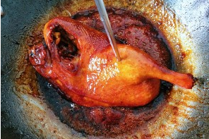 简单易做又好吃的豉油鸭