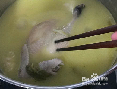 一看就流口水的香菇竹荪老鸡汤