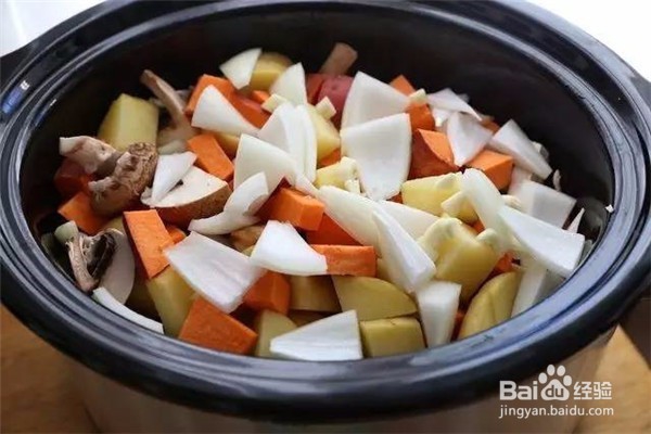 美食炖肉攻略—这样炖肉更软烂,关键还省时省火