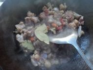 红烧牛蛙的做法