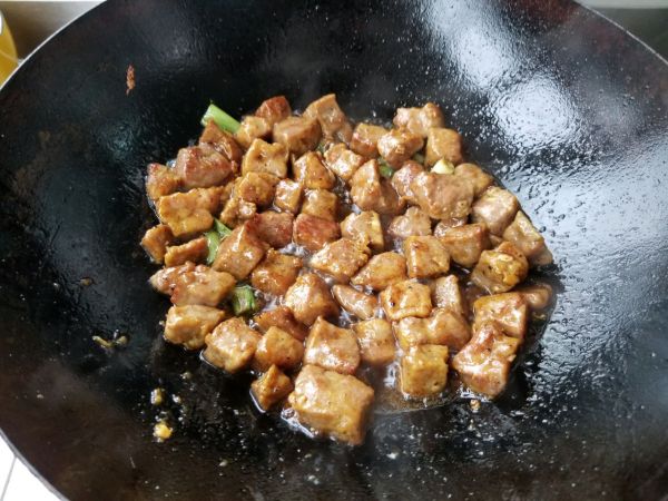 黑椒杏鲍菇牛肉粒