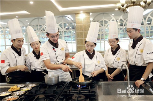 女孩子学西餐好吗？