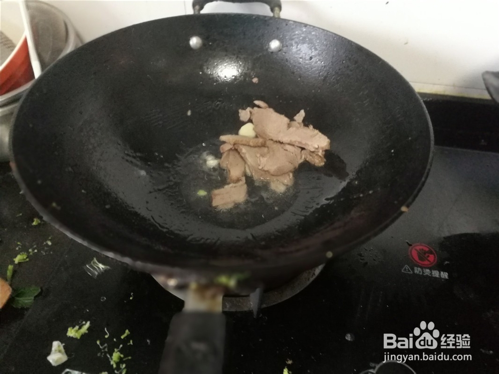 油菜叶炒金针菇