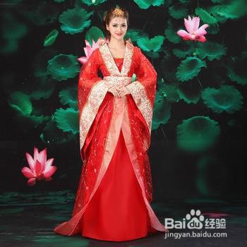 #我来了#怎么分辨汉服和影楼装