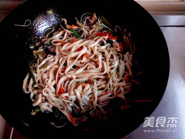 什锦炒面的做法