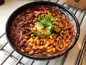 超好吃的酸辣粉怎么做