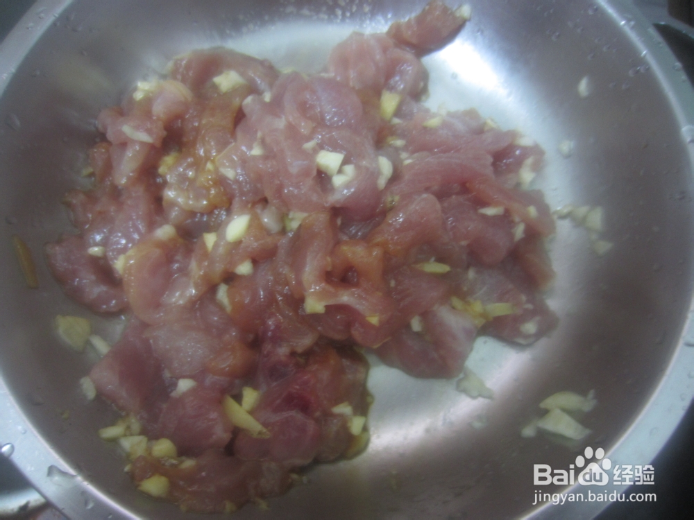 金针云耳炒肉丝