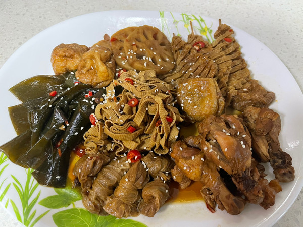 卤菜卤味你叫什么都好