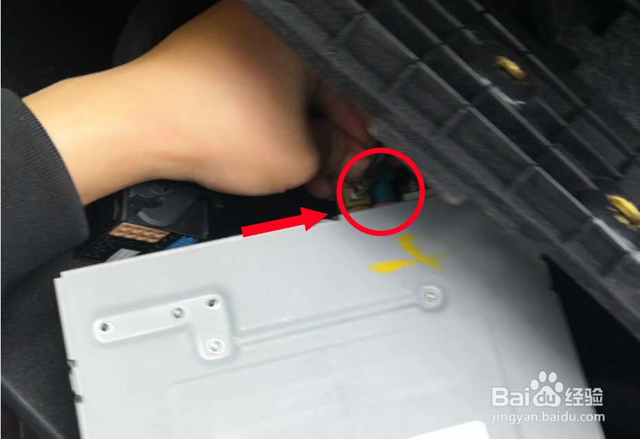 奥迪A4 2018款 MIB主机如何安装无线CarPlay