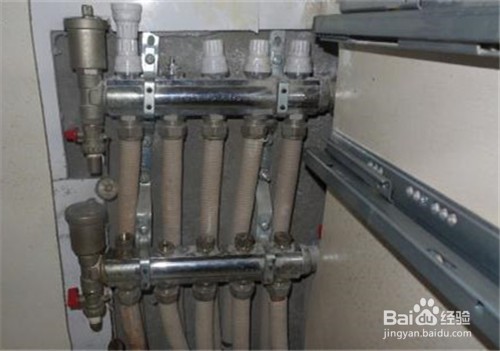 地暖阀门漏水如何处理