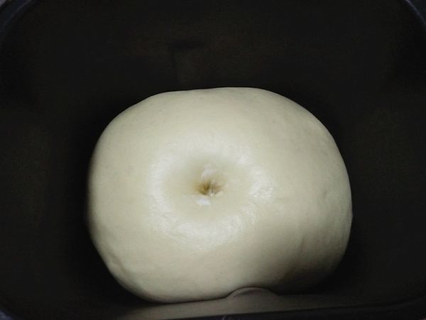 玫瑰花酸奶面包