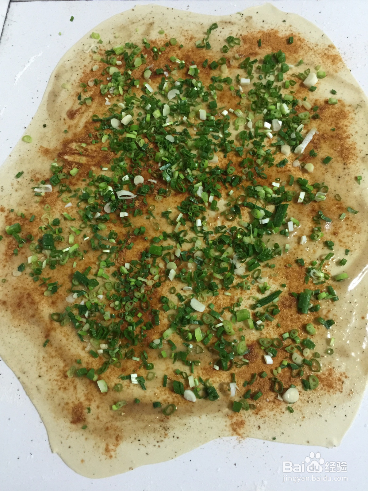 椒盐葱油饼的做法