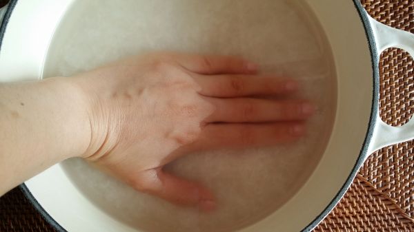 红烧排骨腊味双拼煲仔饭