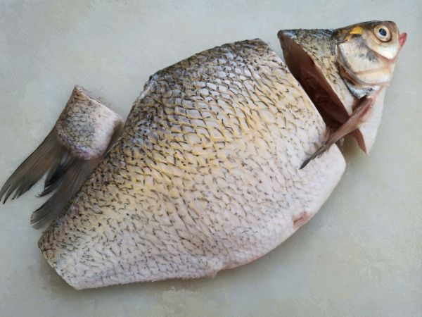 孔雀开屏清蒸鱼