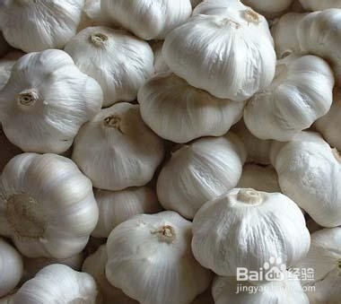怎么辨别新蒜辣不辣