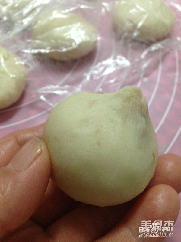 豆沙菊花酥的做法
