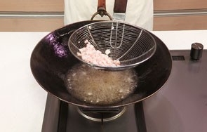 夏天清热祛暑，养肾补虚佳品鲜虾烩冬蓉营养做法