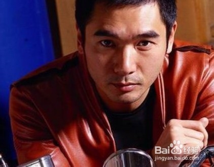 护肤达人介绍中年男人应该如何除皱