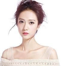 黄瓜养出白嫩脸蛋