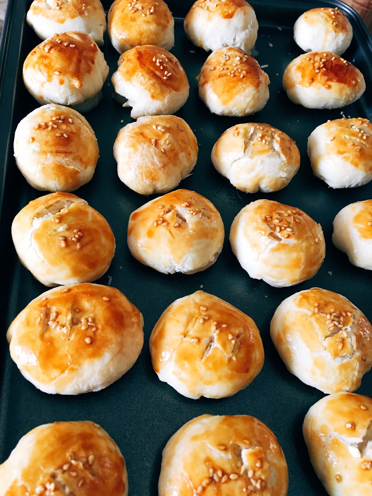 老婆饼的做法，好吃又不腻！