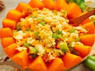 多彩杂蔬南瓜盅怎么做?