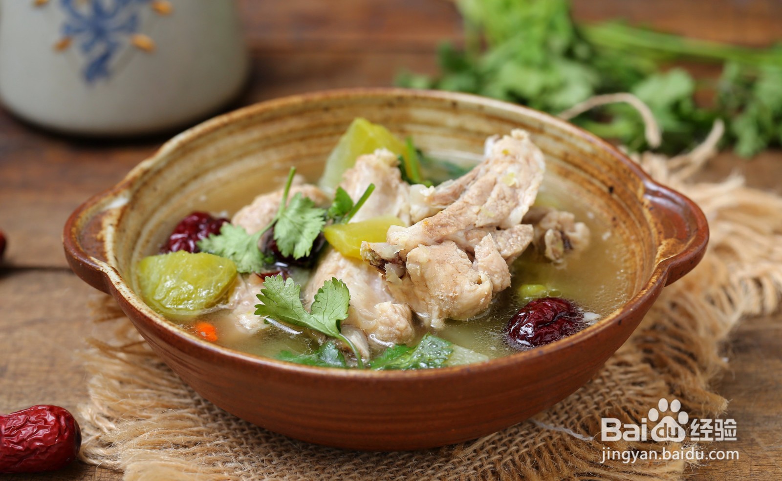 怎么做萝卜红枣排骨汤