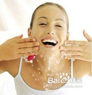 干性皮肤如何进行日常护理