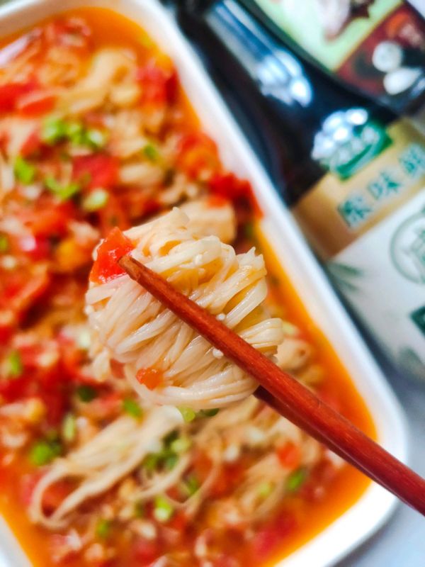 低卡低脂茄汁金针菇