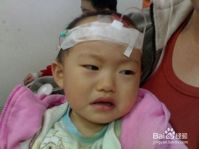 输液对宝宝的危害(及应对宝宝发烧的方法)