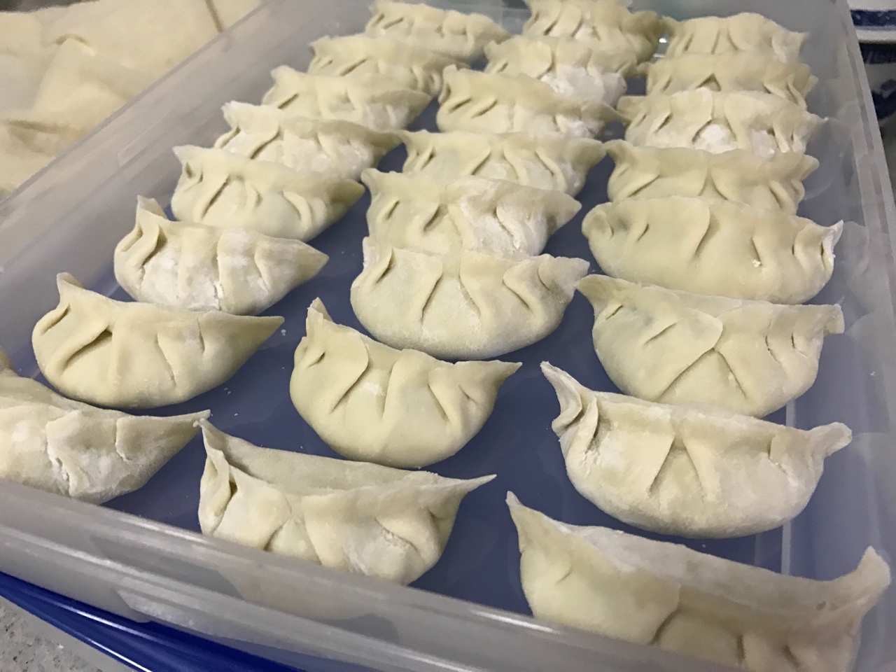 韭菜猪肉饺的做法，快收快收。