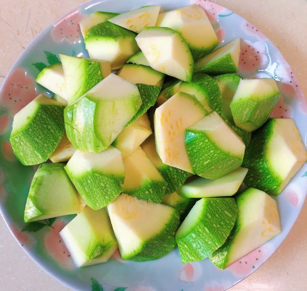 香煎黑椒牛排拼盘