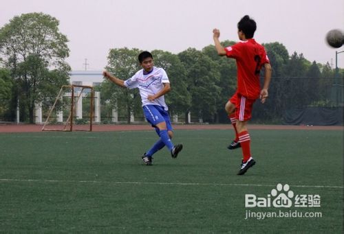 脚背外侧运球注意事项