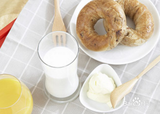 常吃什么可以美白牙齿?护理牙齿有哪些方法?