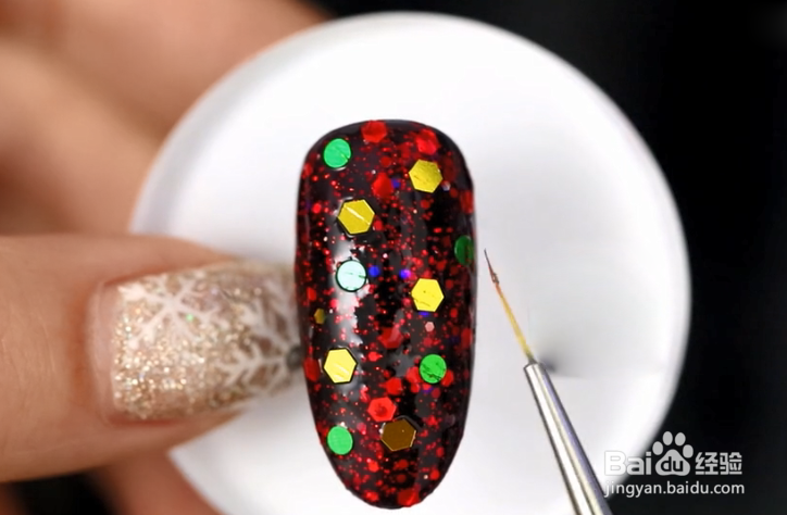 怎样做华丽的泡泡花指甲