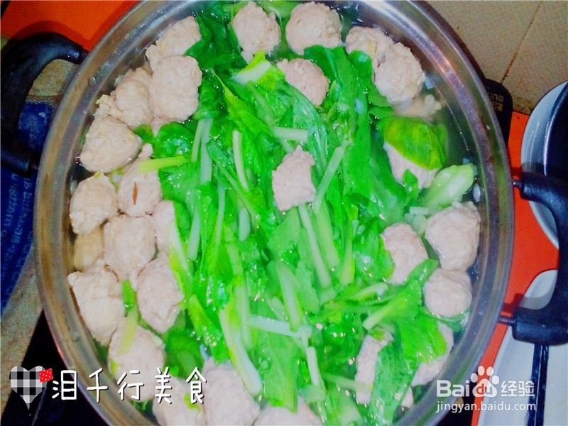 怎样做出美味可口的小白菜氽丸子