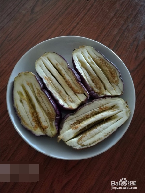 生蒜酱香烤茄子