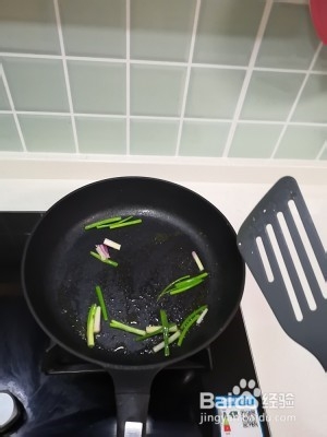 港式炒牛河。