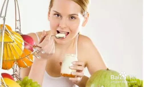 脸上浮粉起皮用山茶花油怎么解决